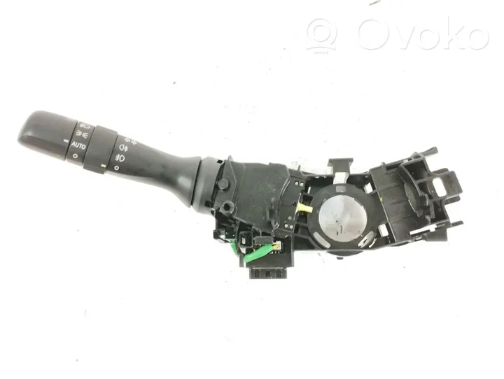 Toyota Verso Interruttore luci 0519017F373