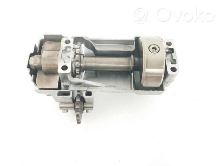 Audi A6 Allroad C5 Oil pump 