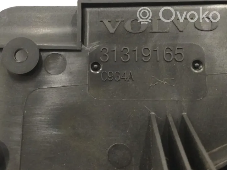 Volvo V40 Электрический вентилятор радиаторов 31319165