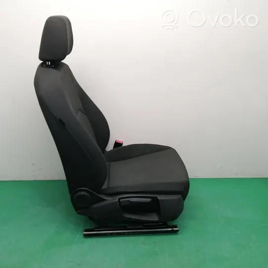 Seat Leon (5F) Beifahrersitz 