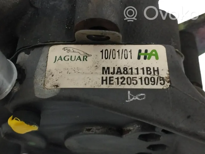 Jaguar XK8 - XKR Ohjaustehostimen pumppu MJA8111BH