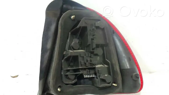 MG ZS Feux arrière / postérieurs XFB101010