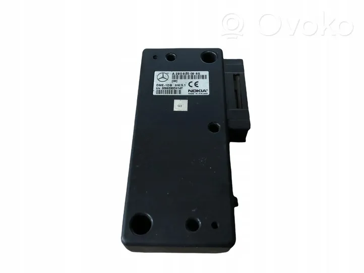 Mercedes-Benz S W220 Voice control module 2208200985