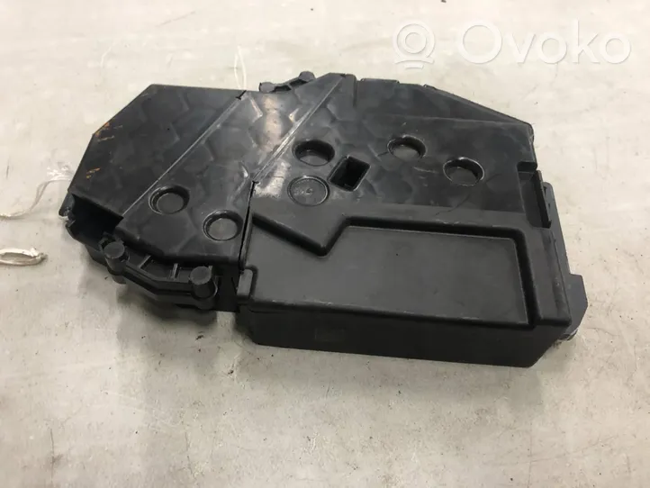 Mercedes-Benz A W177 Polttoainepumpun rele A1775406032