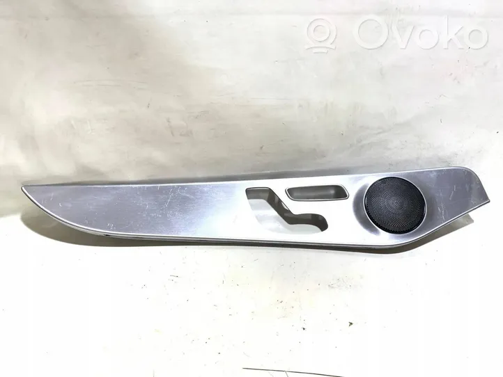 Mercedes-Benz C W205 Moulure de porte avant A2057205513