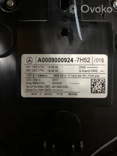 Mercedes-Benz C W205 Kattokonsolin valaisinyksikön koristelista A0009000924