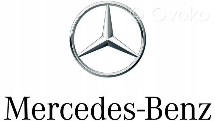 Mercedes-Benz B W246 W242 Garniture de radiateur A2468880138
