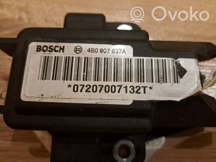 Volkswagen PASSAT B5.5 Sensore posizionamento del pedale dell’acceleratore 4B0907637A