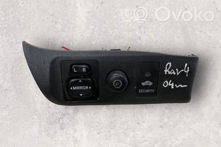 Toyota RAV 4 (XA20) Wing mirror switch 5544642020