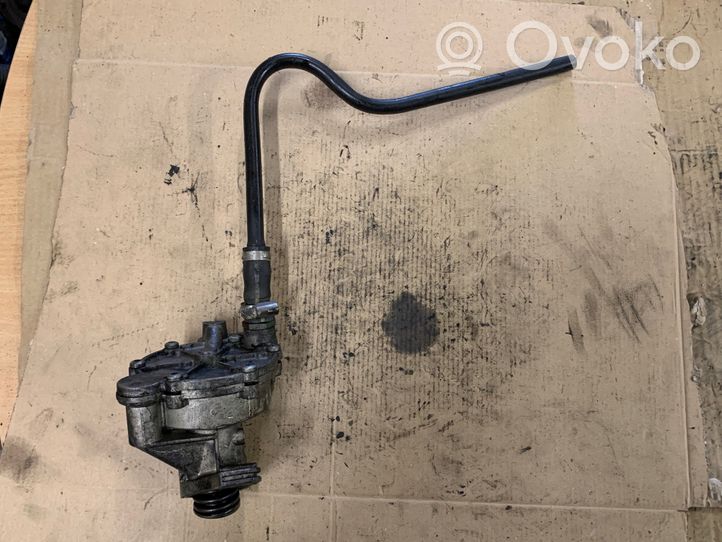 Volvo V70 Vacuum pump 074145100