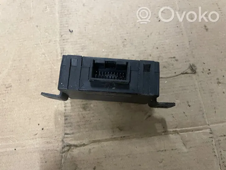 Audi A6 Allroad C5 Boîtier module alarme 4B0951173