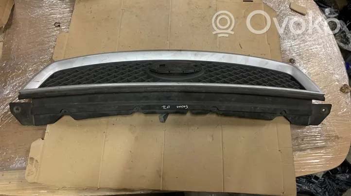 Ford Focus Front bumper upper radiator grill 4M518138AE