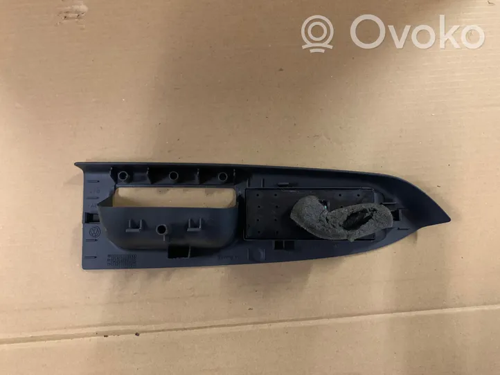 Volkswagen Touran I Moldura del interruptor de la ventana de la puerta delantera 1T1867371H