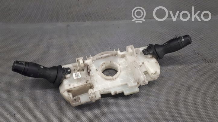 Renault Megane III Commodo, commande essuie-glace/phare 255670019RA