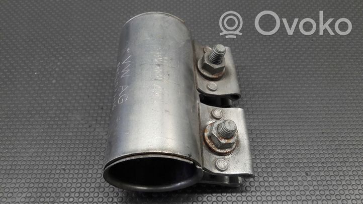 Skoda Scala Morsetto per la connessione del tubo della marmitta 8W0253141G