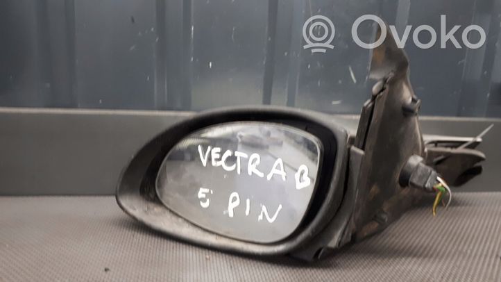 Opel Vectra B Elektryczne lusterko boczne drzwi przednich 