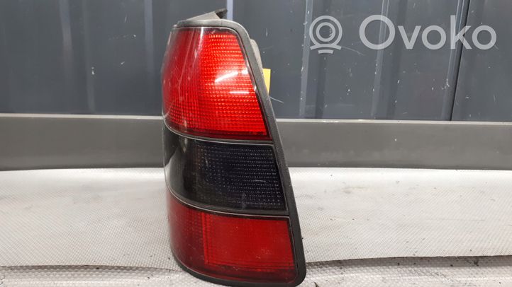 Renault 19 Lampa tylna 7700783994