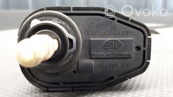 Volkswagen Golf III Motorino di regolazione assetto fari 1h0941295