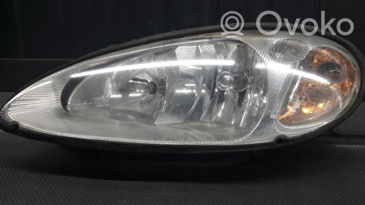 Chevrolet PT Cruiser Lampa przednia 