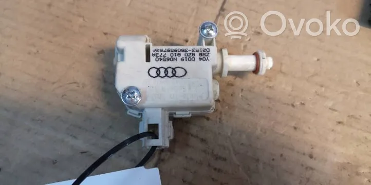 Audi A2 Verrouillage du bouchon du réservoir de carburant 8Z0810773A