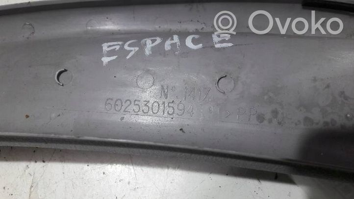 Renault Espace III Boczek / Tapicerka boczna bagażnika 6025301594