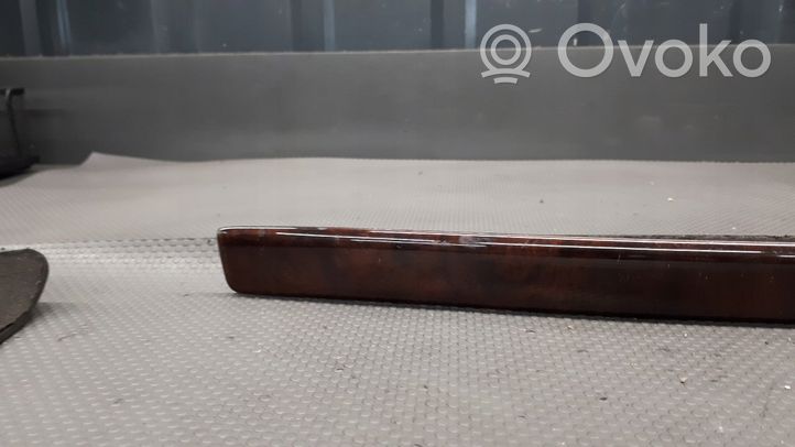 Audi A8 S8 D2 4D Baguette moulure de porte arrière 4D0867419