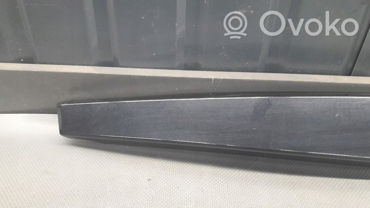 Citroen C5 Rivestimento modanatura del vetro della portiera anteriore 9643268377