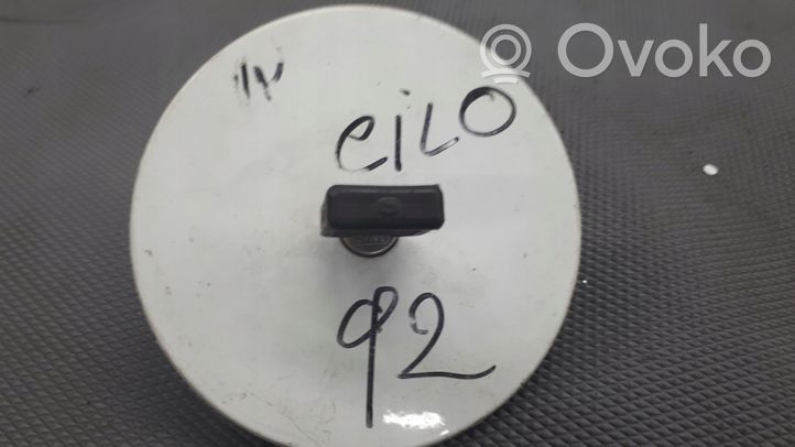 Renault Clio I Tappo del serbatoio del carburante 