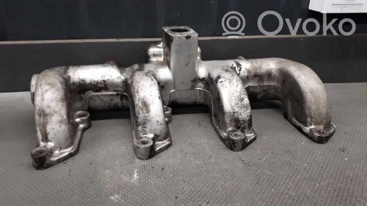 Mitsubishi Pajero Intake manifold 