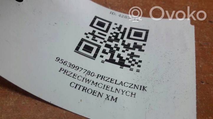 Citroen XM Włącznik świateł przeciwmgielnych 9563997780