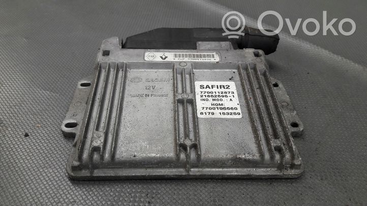 Renault Twingo I Calculateur moteur ECU 7700112873