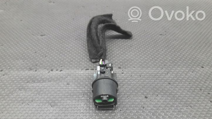 Citroen DS4 Gniazdo / Złącze USB 9664795277