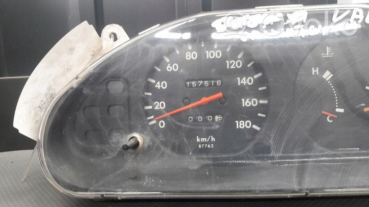 Daihatsu Charade Speedometer (instrument cluster) 8320087N43