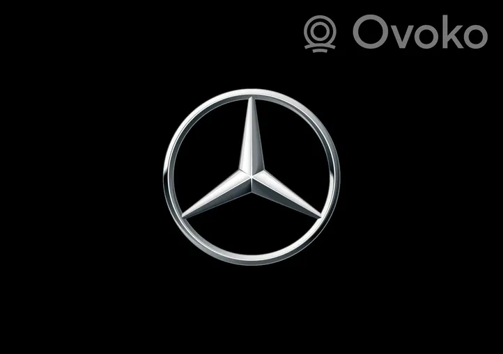 Mercedes-Benz E AMG W210 Takaluukun/tavaratilan spoileri A1908850838
