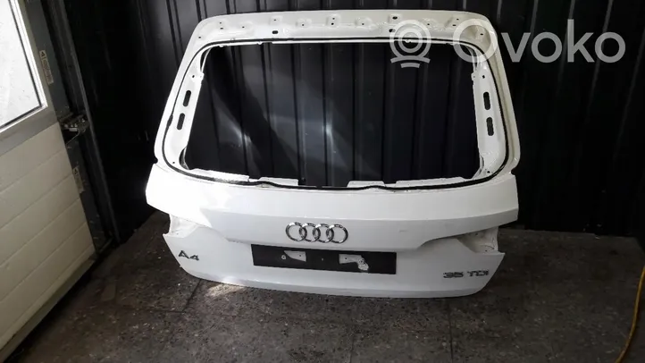 Audi A4 S4 B9 8W Tylna klapa bagażnika 8W9827337