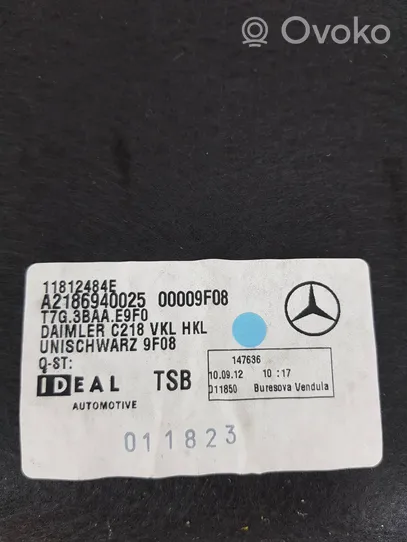 Mercedes-Benz CLS C218 X218 Garnitures hayon A2186940025
