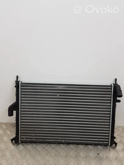 Dacia Sandero Coolant radiator 8200735039