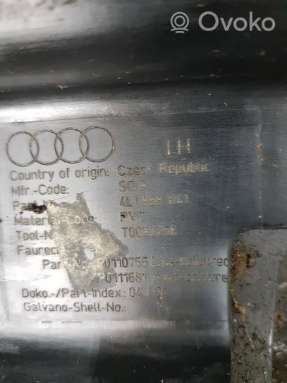 Audi Q7 4L Panelė 4L1858041