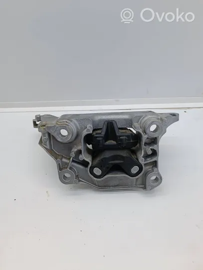 Peugeot 208 Supporto di montaggio scatola del cambio 9824296180