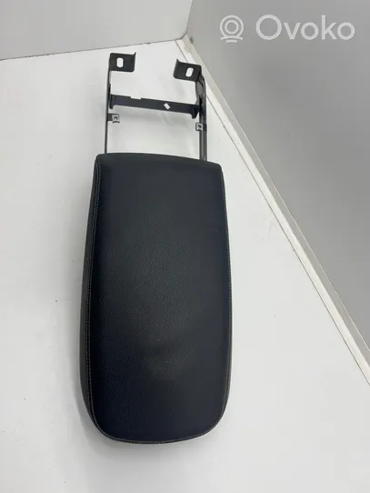 BMW X3 F25 Armrest 10500650