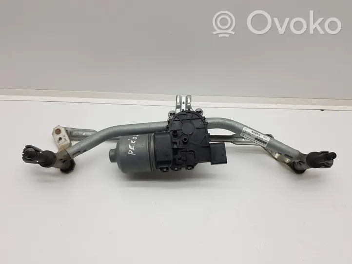 Peugeot 208 Front wiper linkage and motor 9815497780