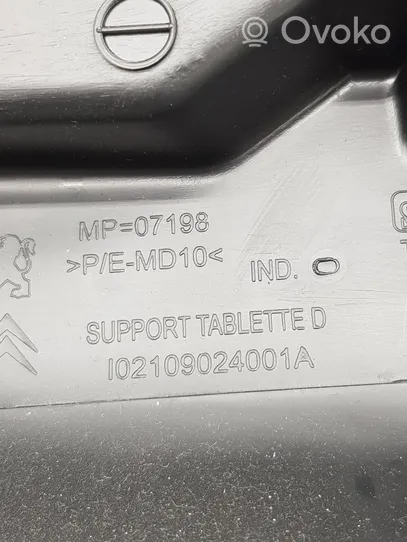 Peugeot 208 Osłona tylna tunelu środkowego 102109024001A