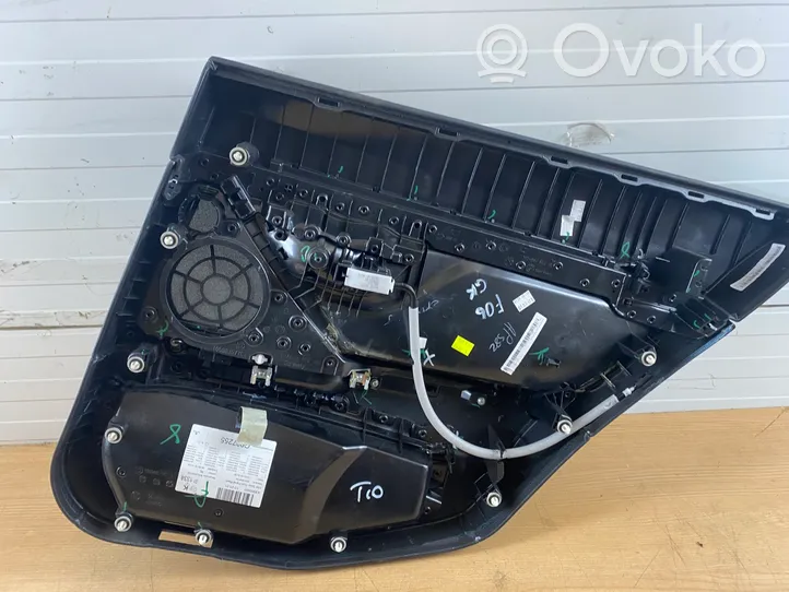 BMW 6 F06 Gran coupe Takaoven verhoilu 43665951