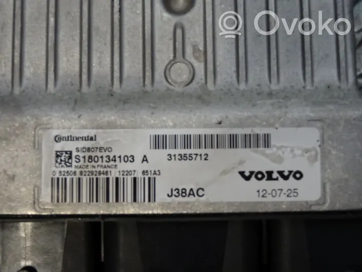 Volvo V40 Moottorin ohjainlaite/moduuli (käytetyt) S180134103