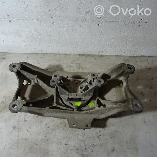 Audi A4 S4 B8 8K Supporto di montaggio scatola del cambio 8K0399115T