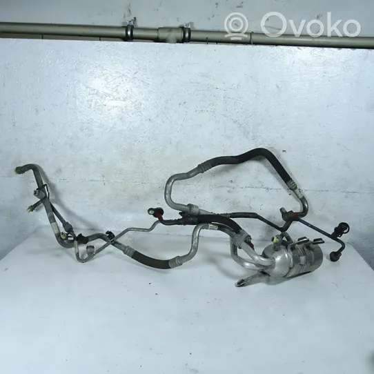 Volvo C30 Air conditioning (A/C) pipe/hose 