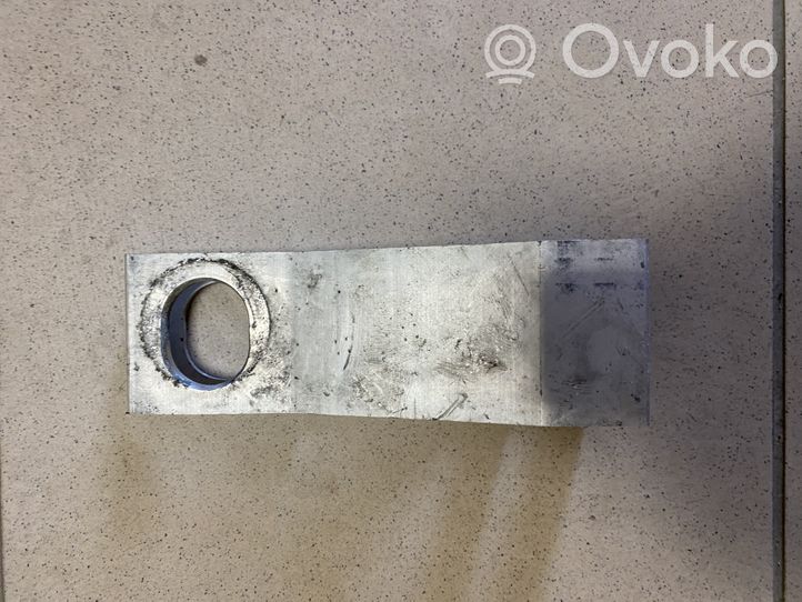 Mercedes-Benz S W222 Radiator mount bracket A2226261481