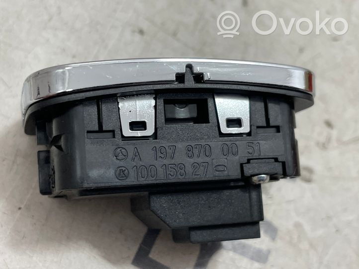Mercedes-Benz AMG GT R190 C190 Tailgate opening switch A1978700051