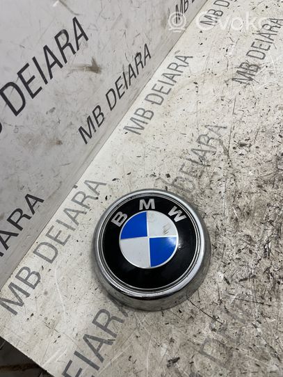 BMW X4 F26 Mostrina con logo/emblema della casa automobilistica 7340321