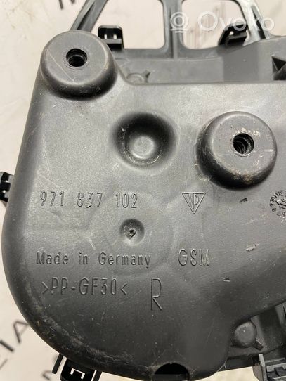 Porsche Panamera (971) Moteur de centralisation serrure de porte arrière 971837102